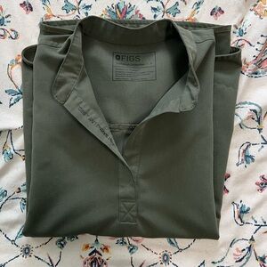 Figs Scrubs Set. Olive green in color.